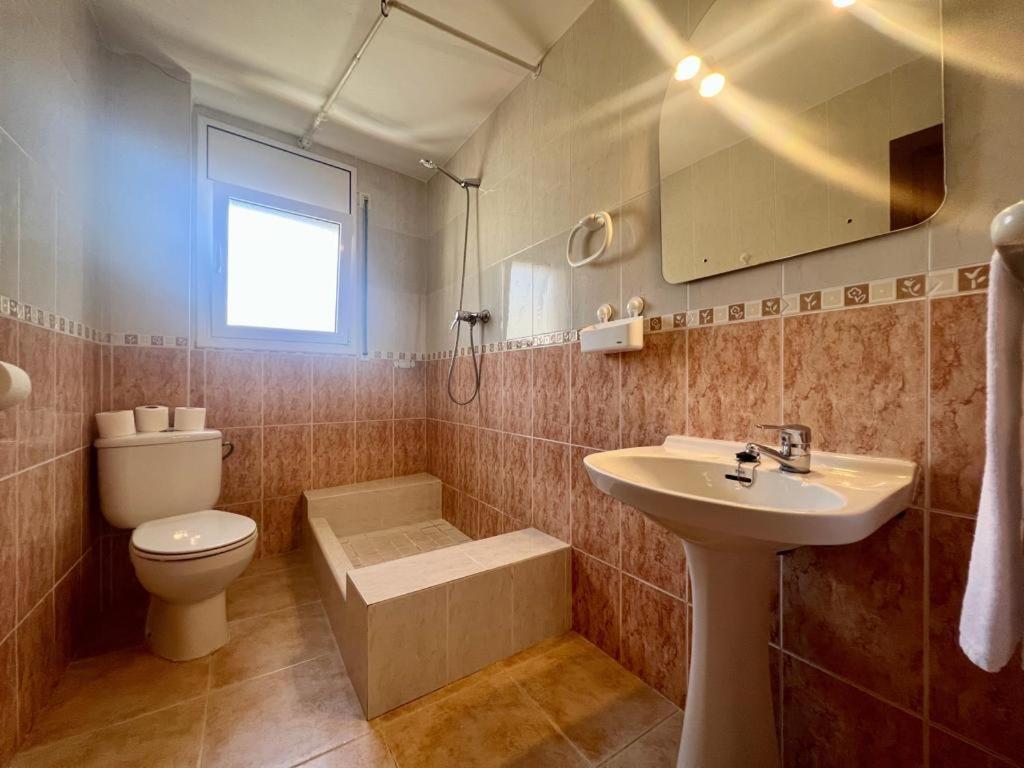 Apartamentos Ancora Romana Calafell Exterior foto